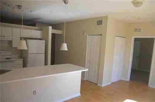 6940 Nw 179th St #1 - Photo 5 of 22