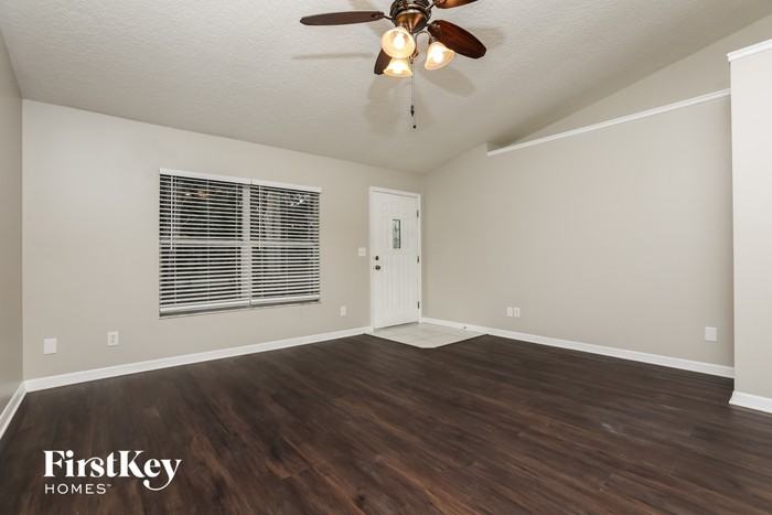 2007 Juniper Dr - Photo 3 of 15