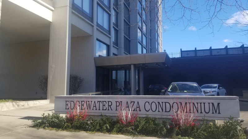 5455 N Sheridan Rd #909