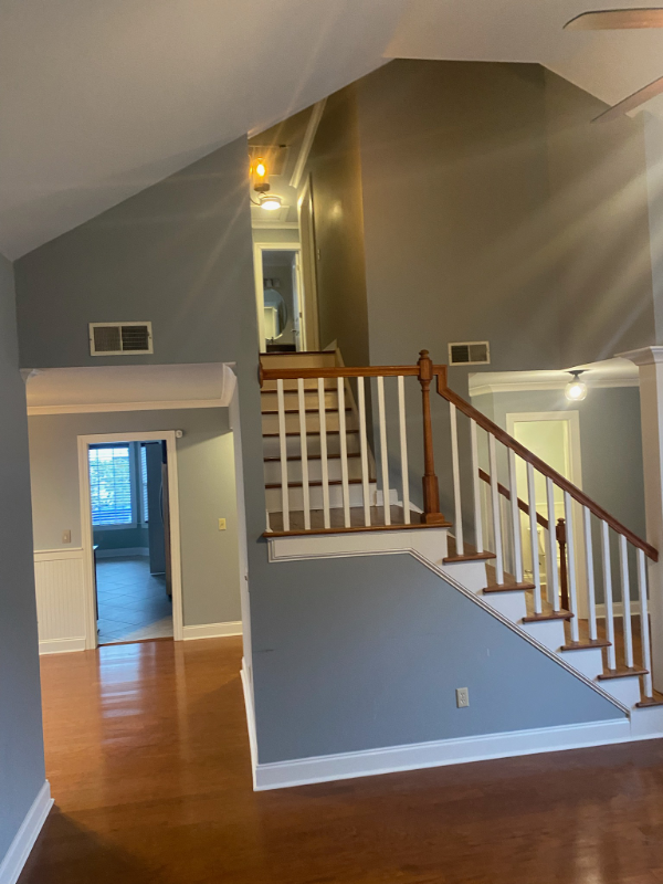 1291 Horseshoe Bnd - Photo 2 of 10