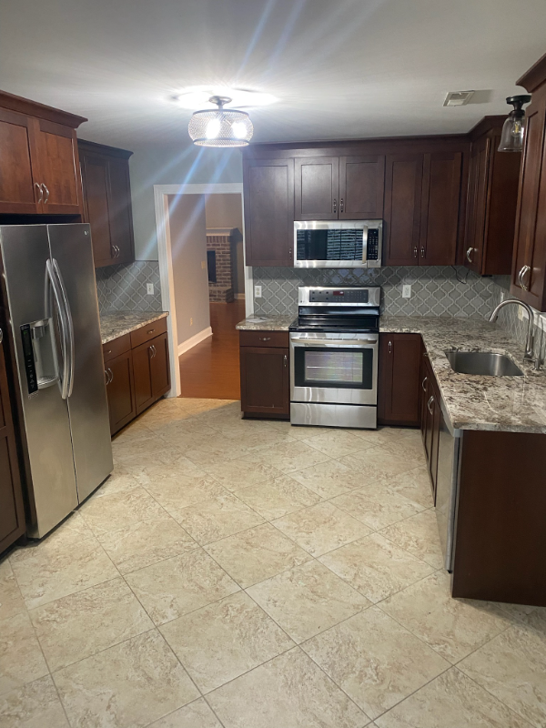 1291 Horseshoe Bnd - Photo 3 of 10