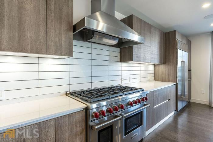 867 Peachtree St Ne - Photo 3 of 36