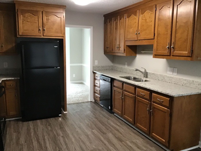 103 Eastwick Ct - Photo 3 of 11
