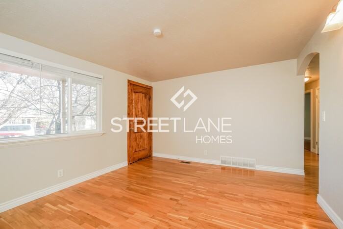 1889 W North Star Dr - Photo 3 of 15