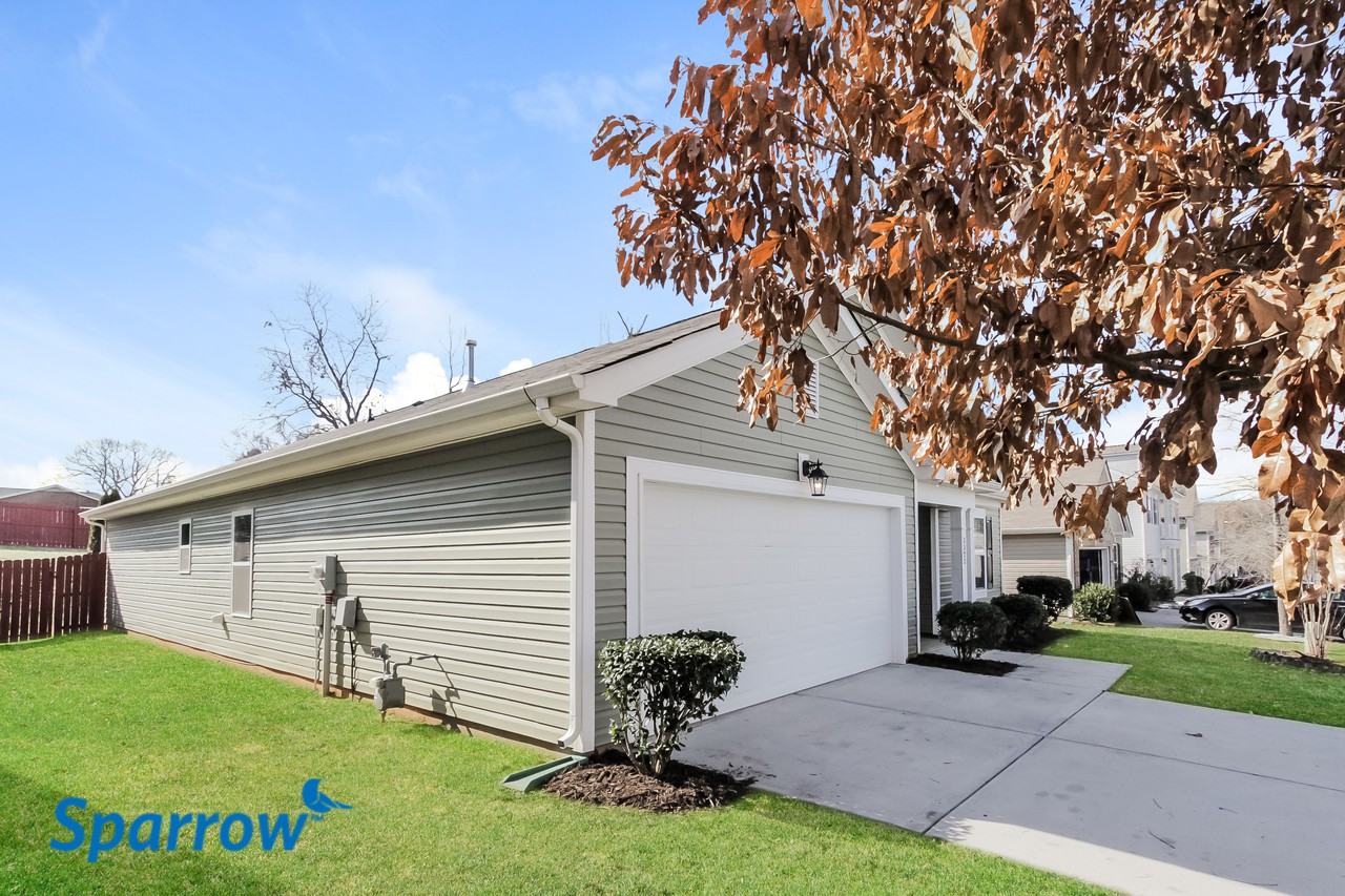 3322 Ringtail Ln - Photo 2 of 15