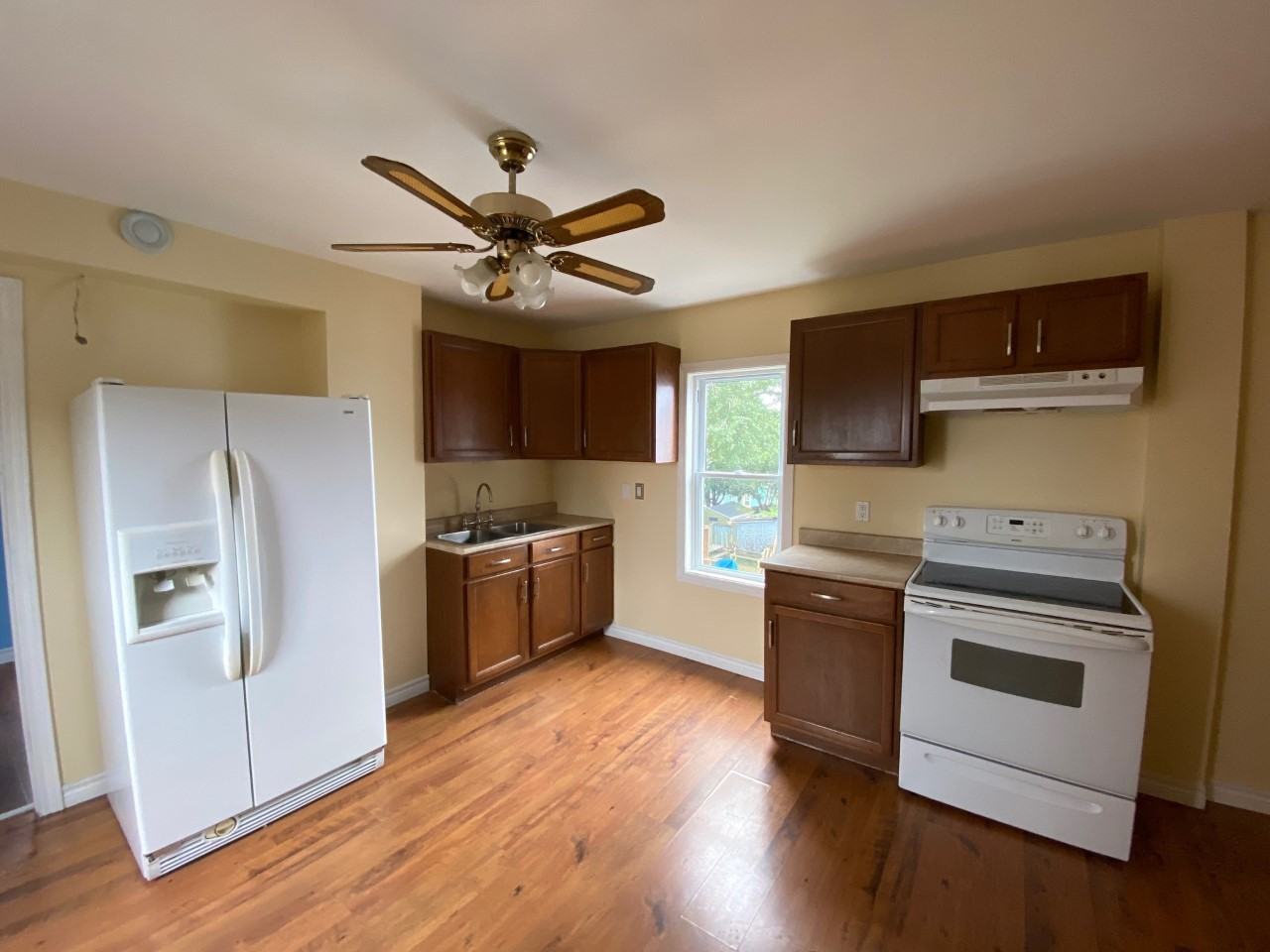 236 Guilford St #236B - Photo 2 of 8