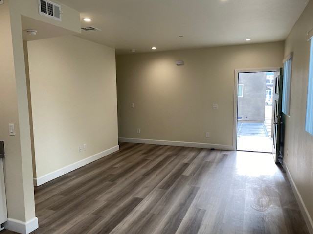 617 - 619 1/2  East 21st Street - 619 #619 - Photo 7 of 10