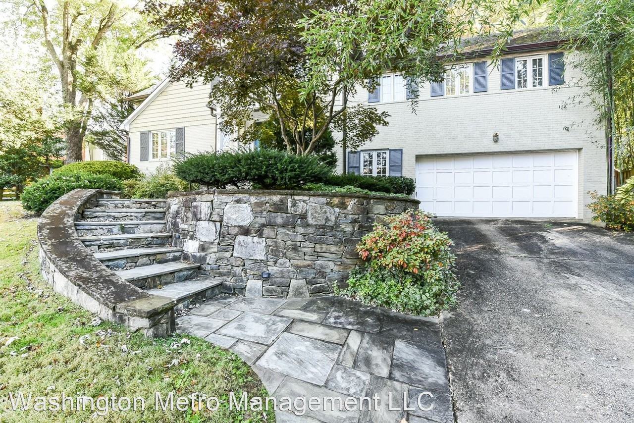 5205 Wehawken Rd - Photo 3 of 46