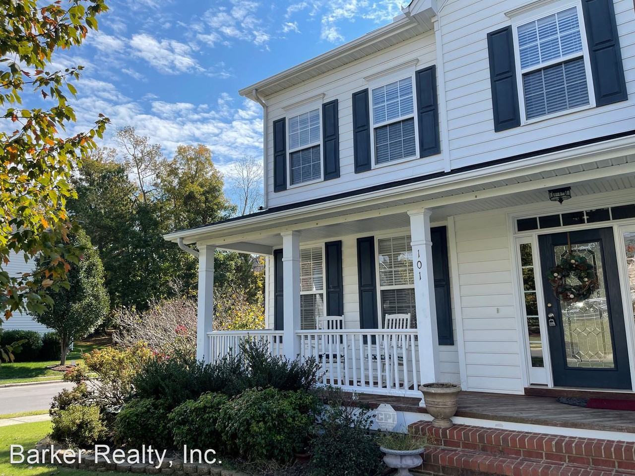 101 Scotlow Way - Photo 2 of 31
