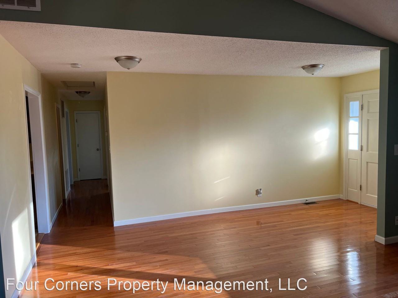 3959 Lewiston Rd - Photo 2 of 13
