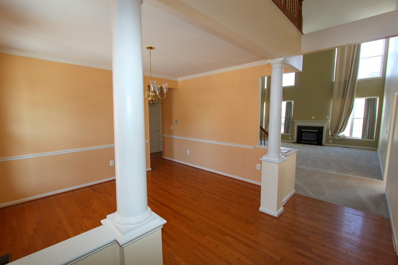 236 Richwood Hall Rd - Photo 3 of 35