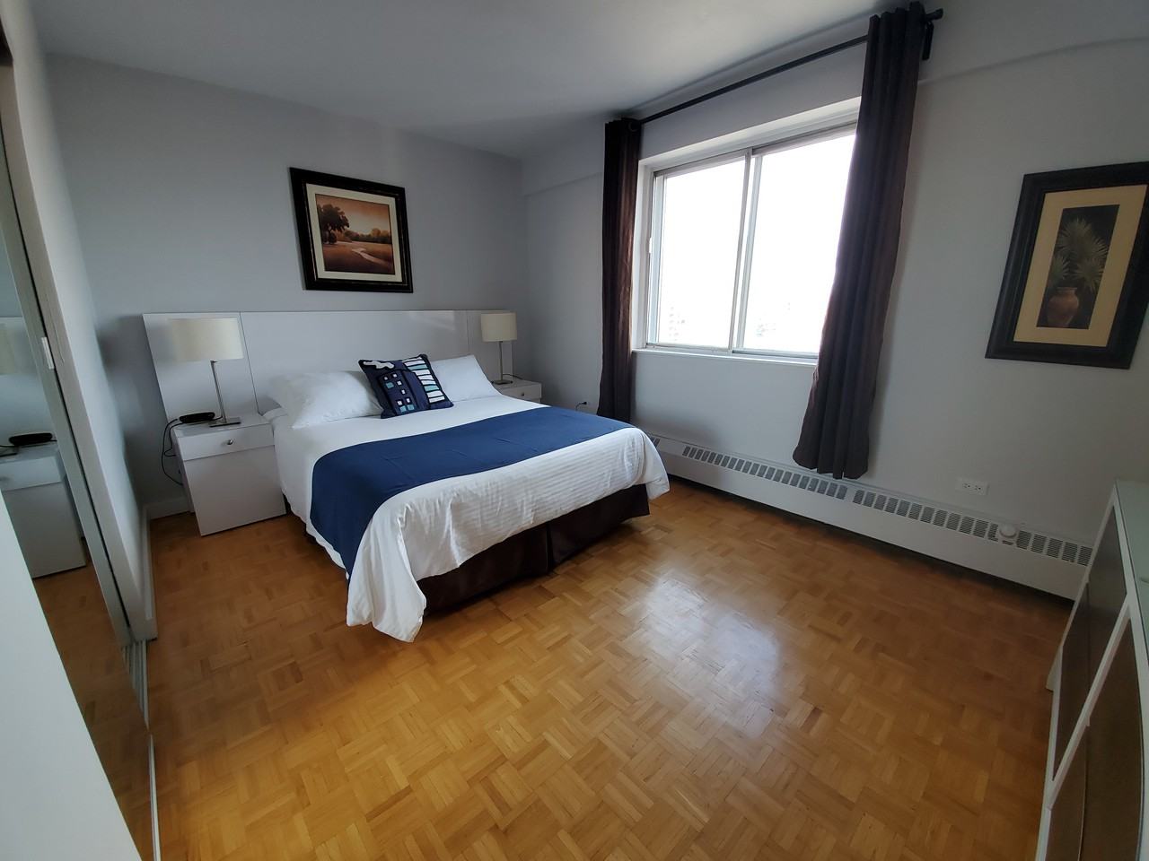 3463 Rue SainteFamille, Montréal, QC H2X 2K7 1 Bedroom Apartment for
