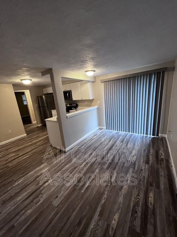 3545 Allandale Dr - Photo 4 of 22