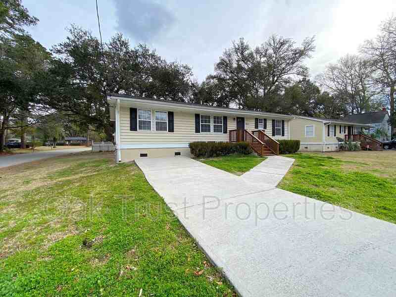 28 1/2 Oak Forest Dr - Photo 2 of 19