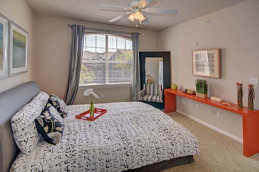 2026 Lakepoint Dr A5 - Photo 2 of 11