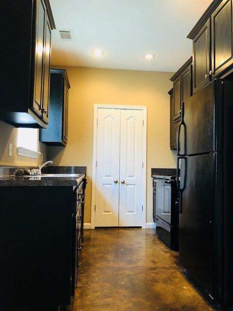 906 E Craighead Forest Rd #97 - Photo 3 of 20