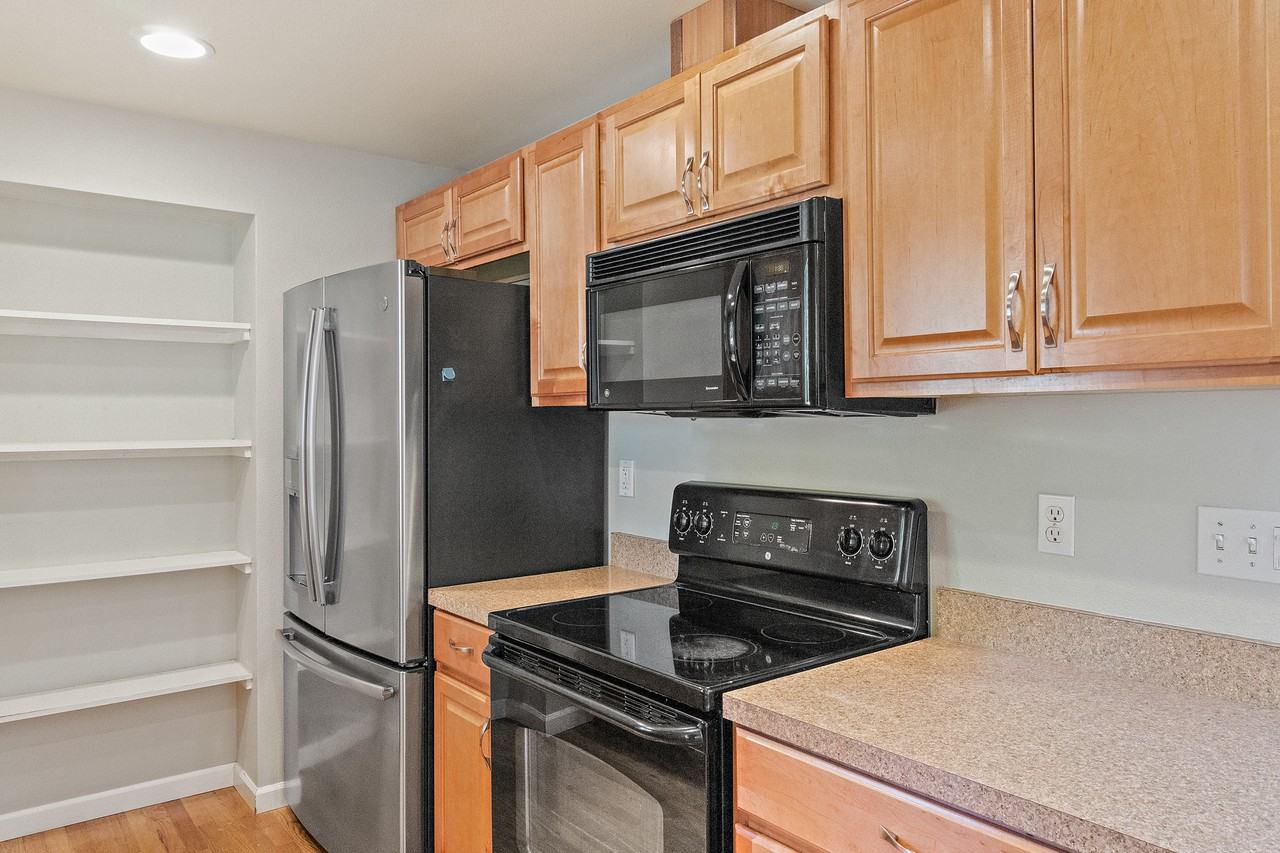 10538 Ne 141st St #1 - Photo 3 of 21