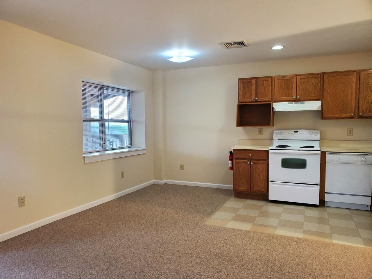 151 New York 32 - 31 #31 - Photo 2 of 15