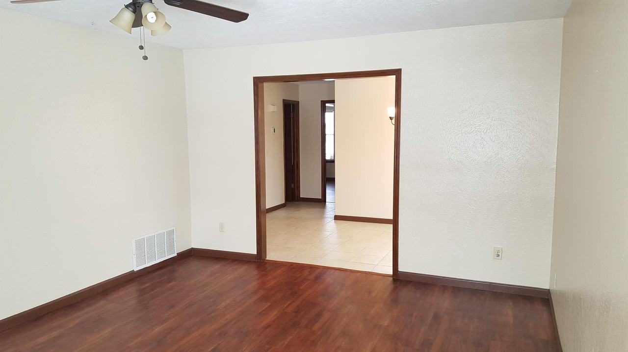 217 Barrett Pl #1 - Photo 2 of 10