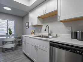 1007 W 1st St - Photo 1 of 1