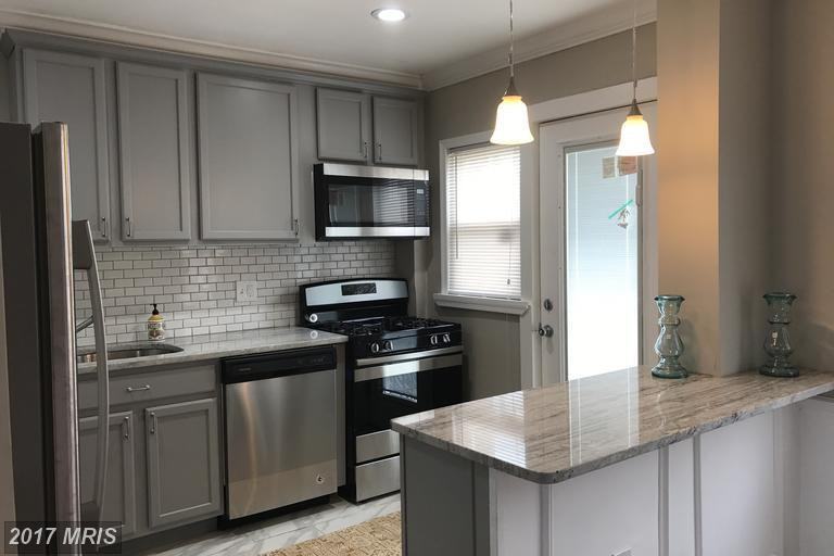 1441 Walker Ave - Photo 2 of 30