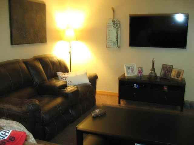 14431 S Pebble Creek Dr - Photo 2 of 10