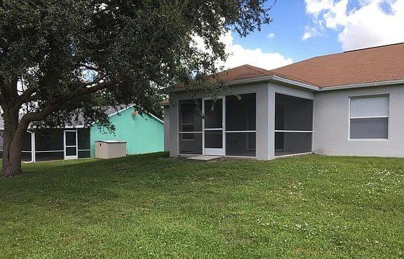 622 Sw 11th Ave - Photo 2 of 5