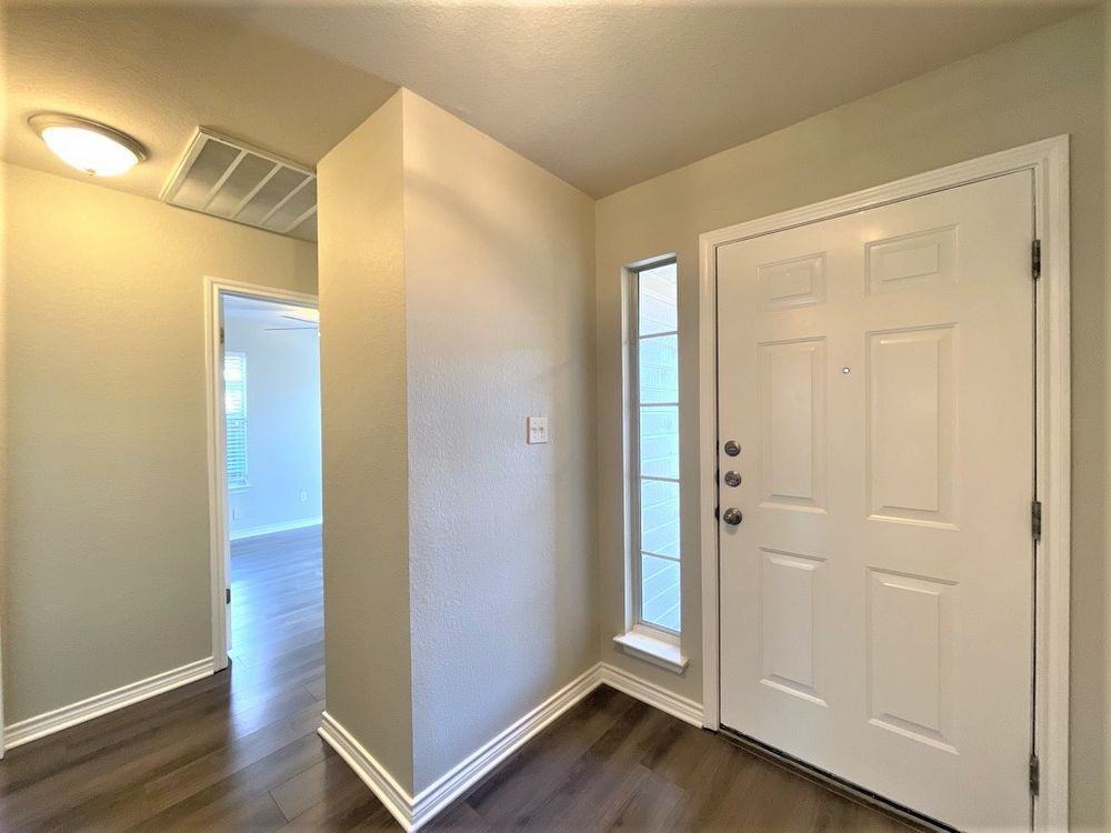1808 Rusty Nail Loop - Photo 3 of 39