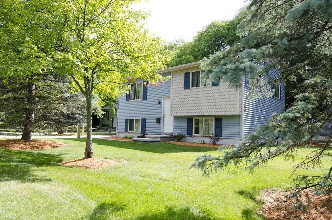 DTN Houses - MSU West - Photo 3 of 3