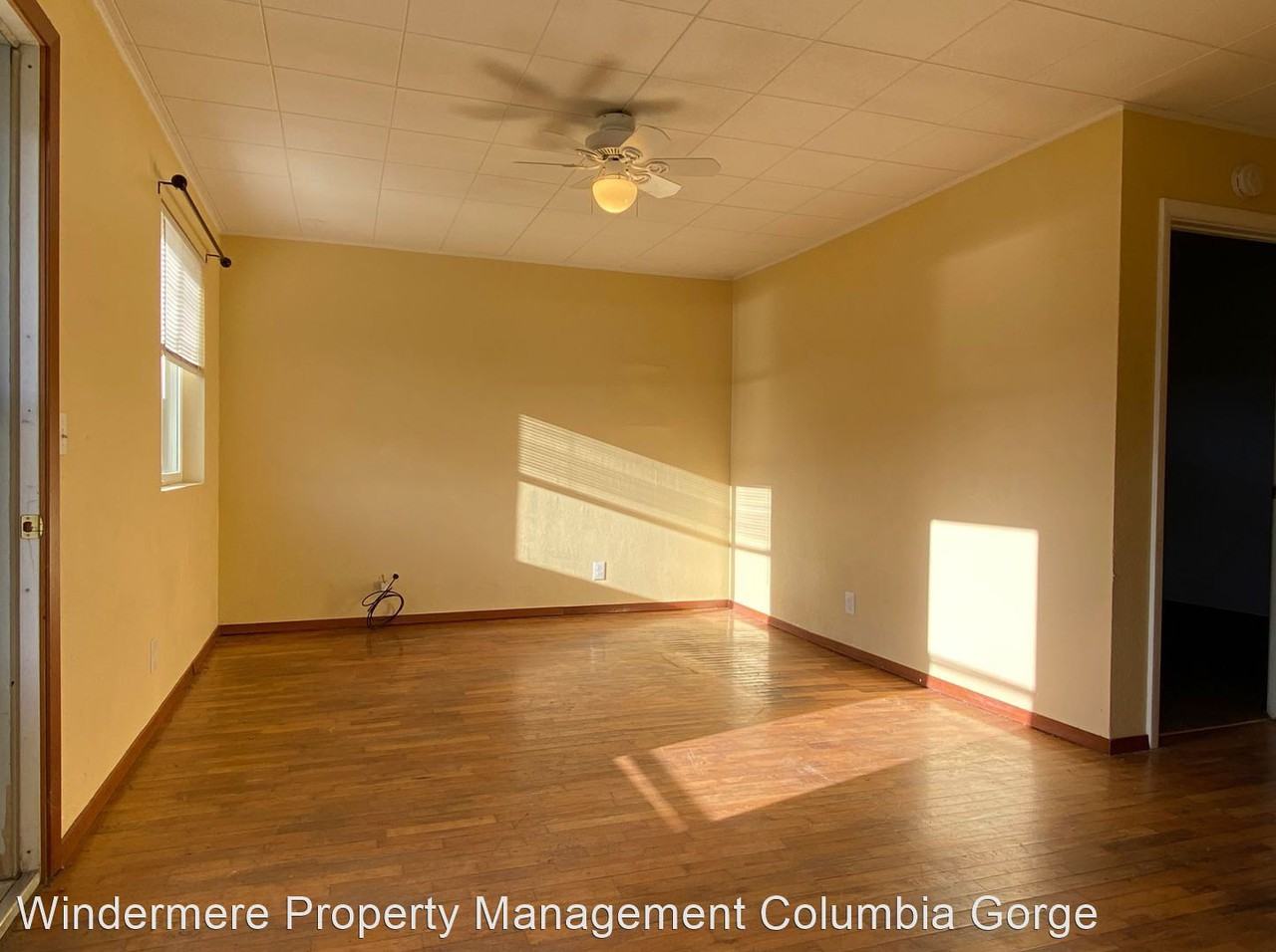207 Keasey Ave - Photo 3 of 9