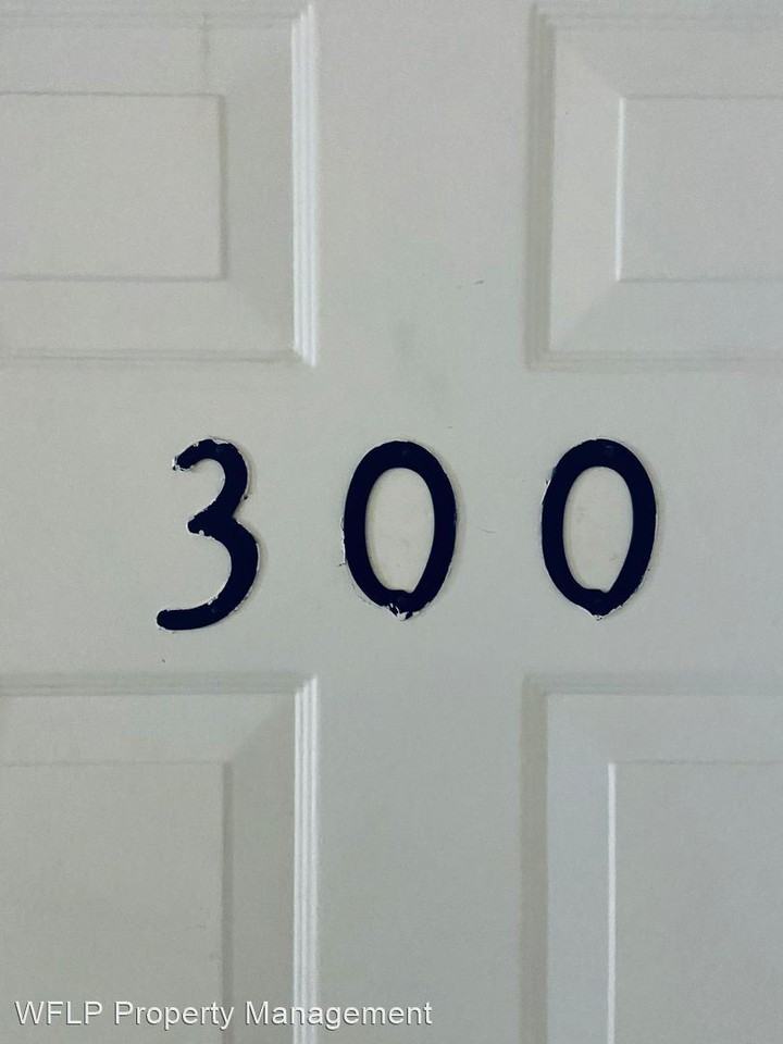 186 Loch Lane - Photo 2 of 9