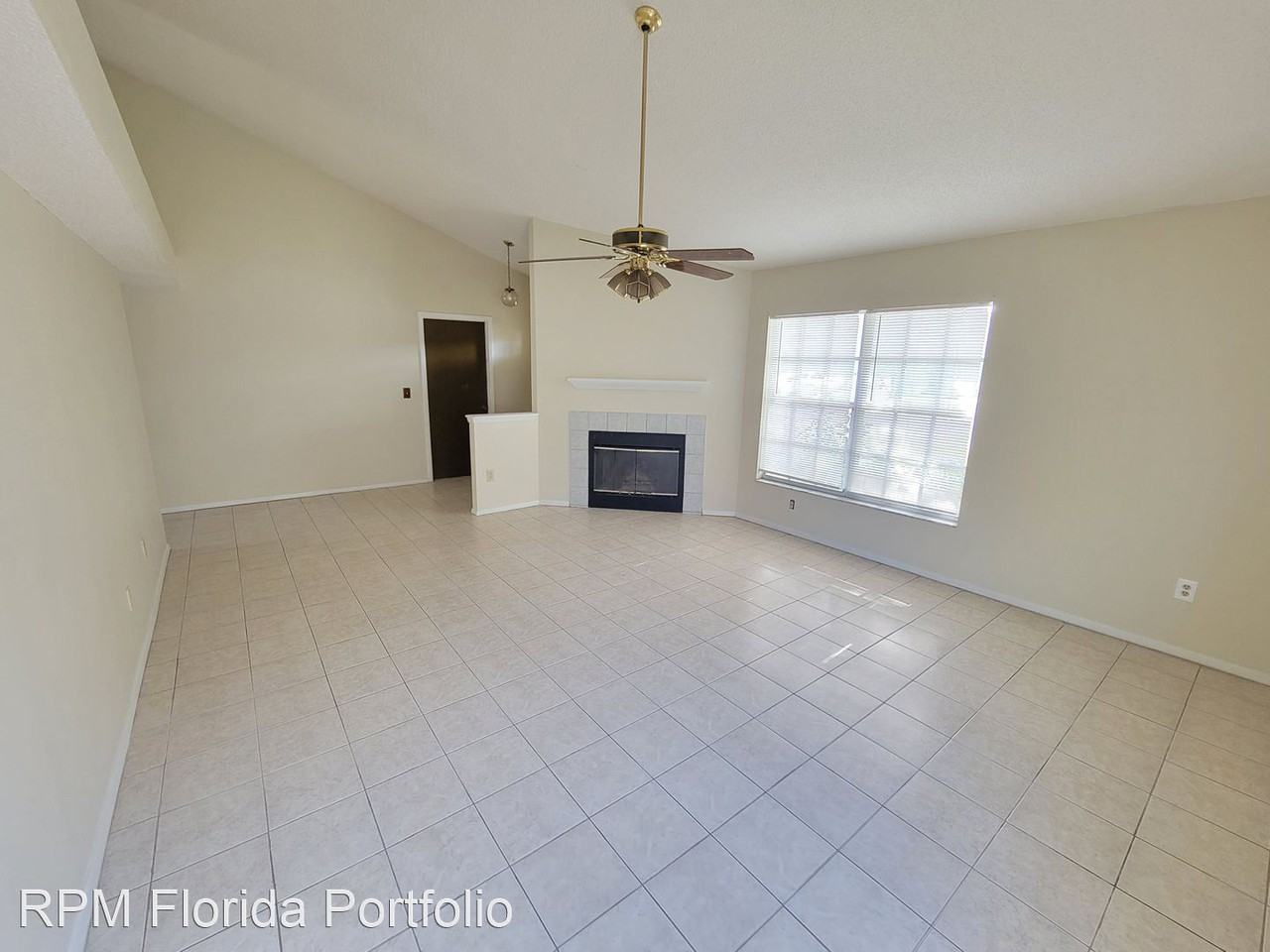 8737 Osage Dr - Photo 3 of 14