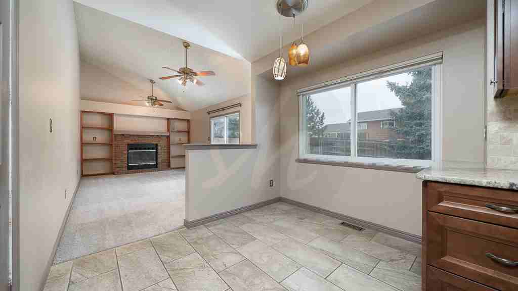 8210 Lythrum Dr - Photo 2 of 8