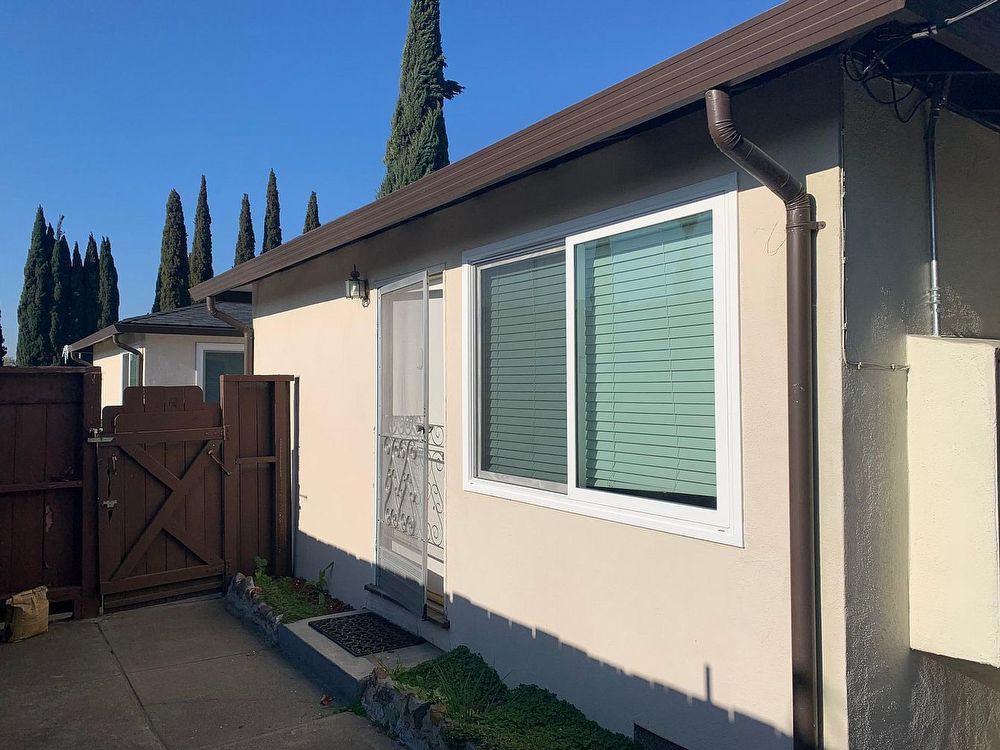 126 Muirfield Dr, San Jose, CA 95116 3 Bedroom Apartment