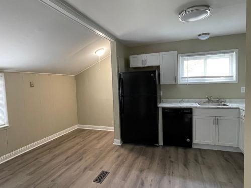 3407 Calais Dr - Photo 2 of 10