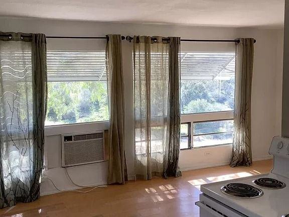 30900 Red Mountain Rd - Photo 2 of 4