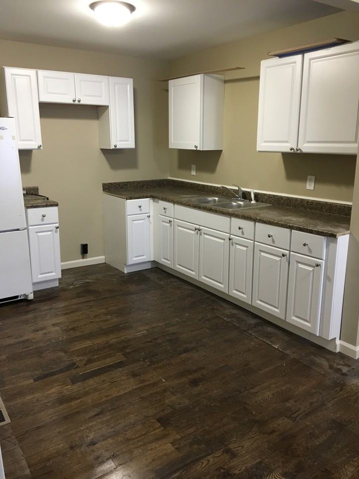 5519 Lydia Avenue - Photo 3 of 11