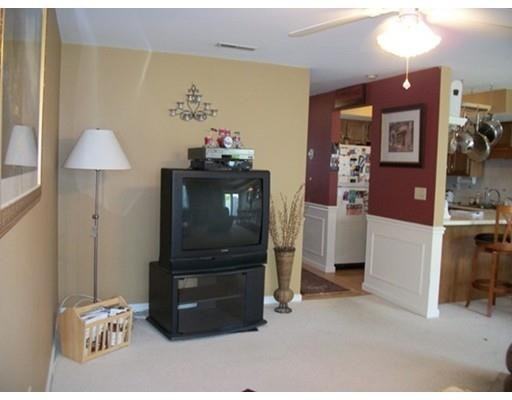 130 Arlington St #11 - Photo 2 of 15