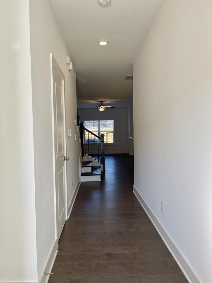 23 S Auburn Landing Pl #1 - Photo 2 of 32