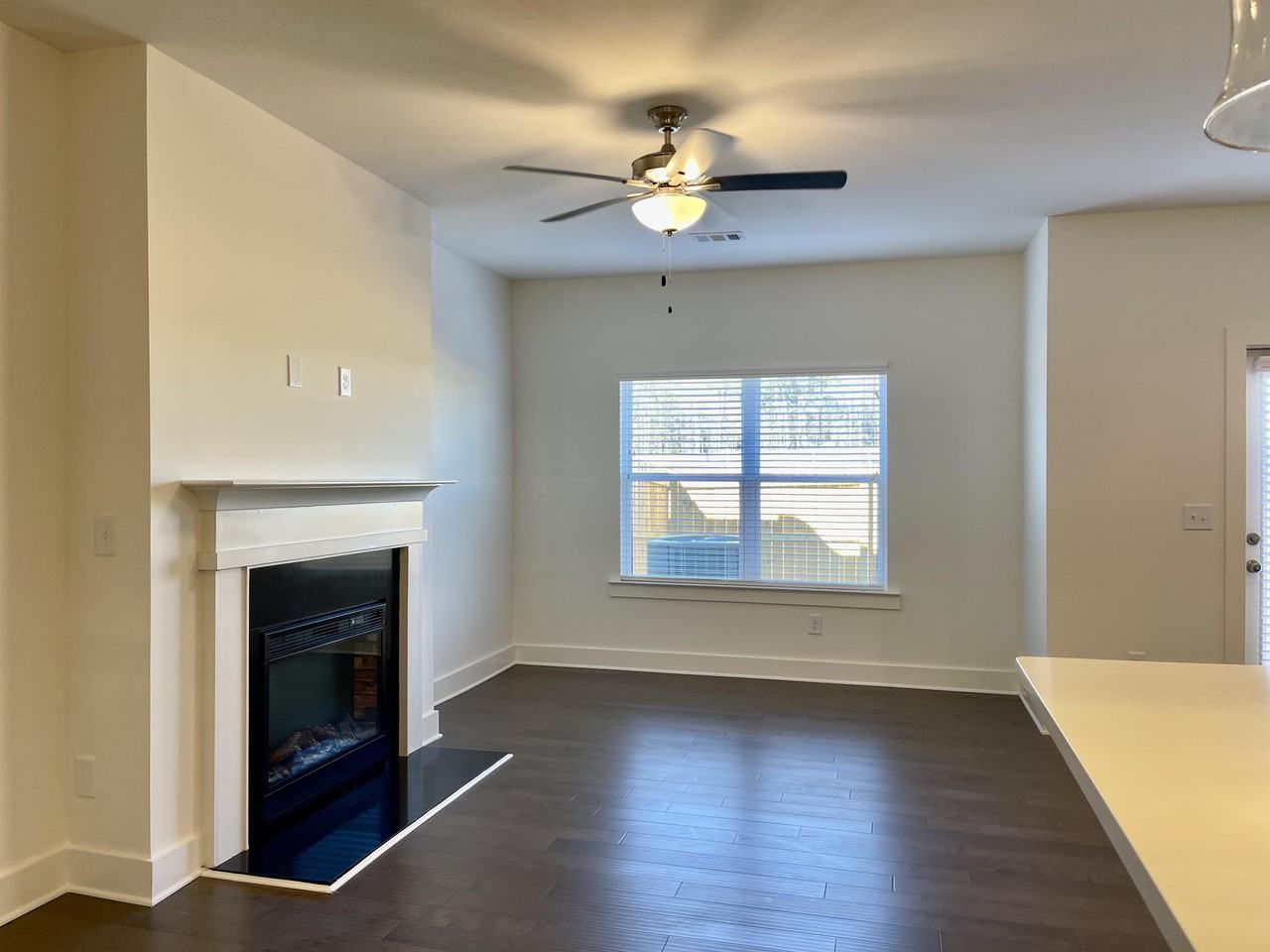 23 S Auburn Landing Pl #1 - Photo 5 of 32