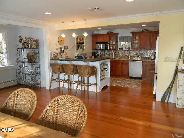 2 Hemlock Point Rd - Photo 3 of 12
