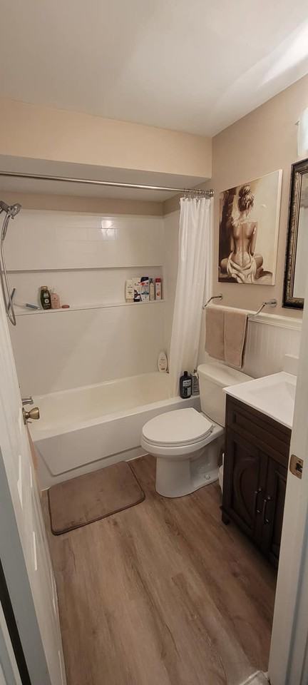 115 S Rocky River Dr #105 - Photo 2 of 3