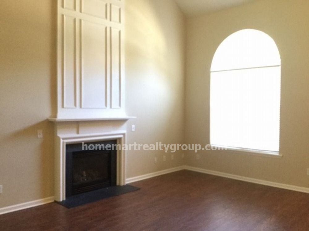 3335 Winter Brook Pl - Photo 3 of 11