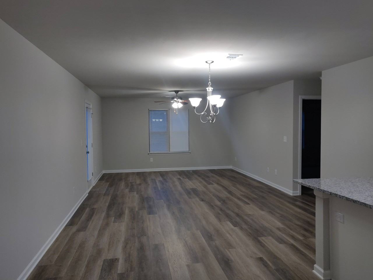 104 Fisher Way - Photo 2 of 13