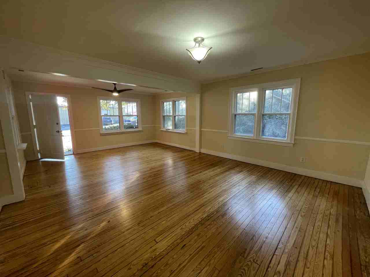 1912 1st Dr - Photo 2 of 7