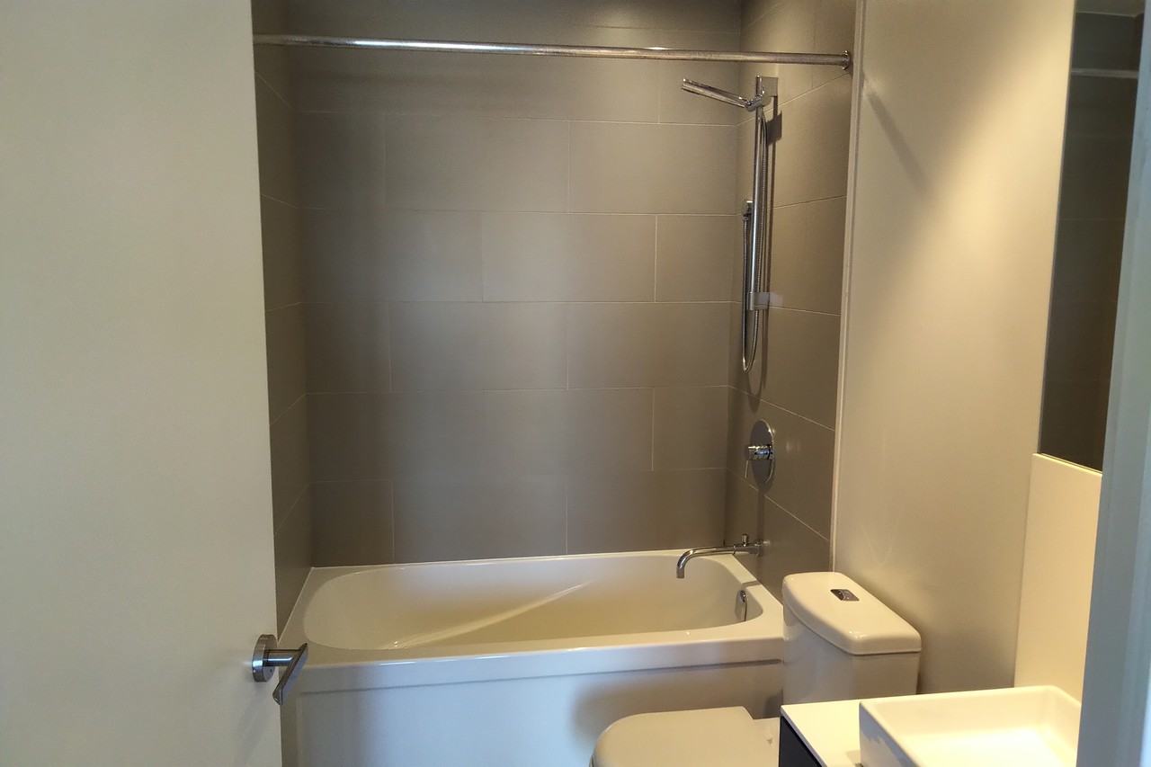 159 Dundas Street East - Photo 11