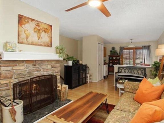 9766 W Walker Pl - Photo 3 of 3