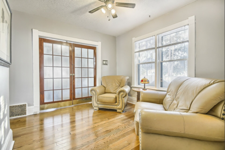 8 Frances Street North #1 - Photo 3 of 15