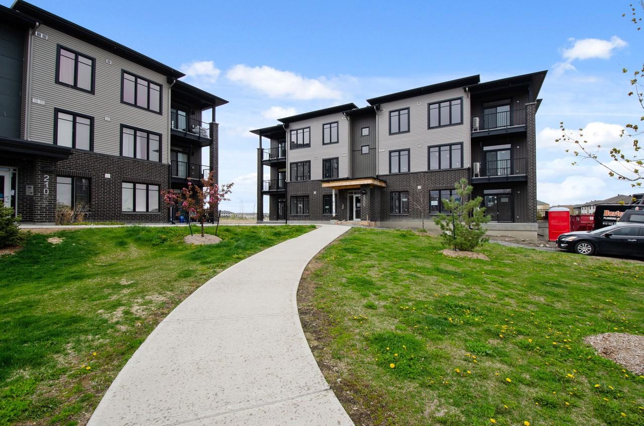 210 Livery Apartments in Ottawa, ON K2V 0H6 Zumper