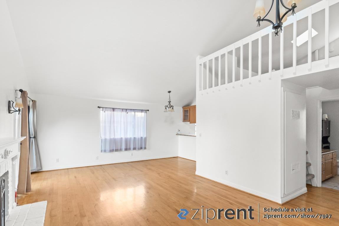 820 Cedar St #B - Photo 3 of 19